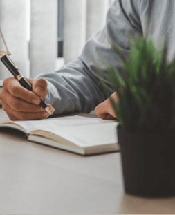 اسامی وکیل های اندیشه