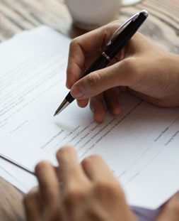 بهترین وکیل ارث و میراث در اندیشه