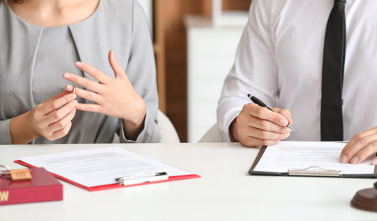 بهترین وکیل طلاق در اندیشه